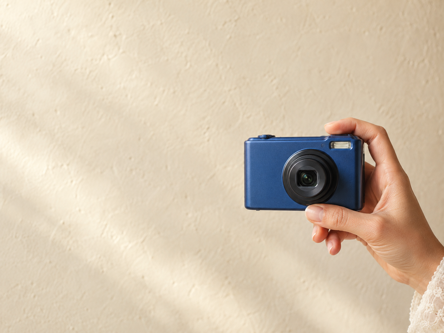 Will My Wedding Guests Actually Use a Photo Sharing Platform?